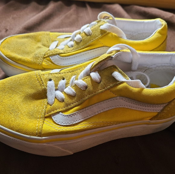 yellow vans size 2